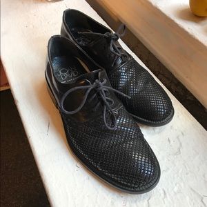 Black leather oxfords